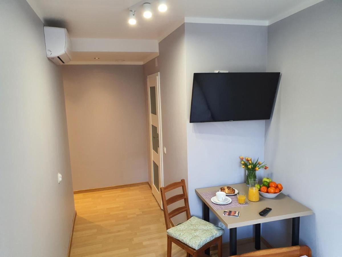 Jasna Hotelik Self Check-In Varsovia Exterior foto